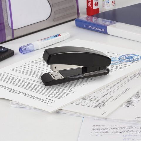 Степлер №24/6 26/6 до 20л черный STAFF Basic 1/12