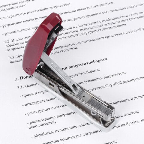 Скобы №10 1000шт BRAUBERG 1/10/600 Скобы №10 1000шт BRAUBERG 1/10/600